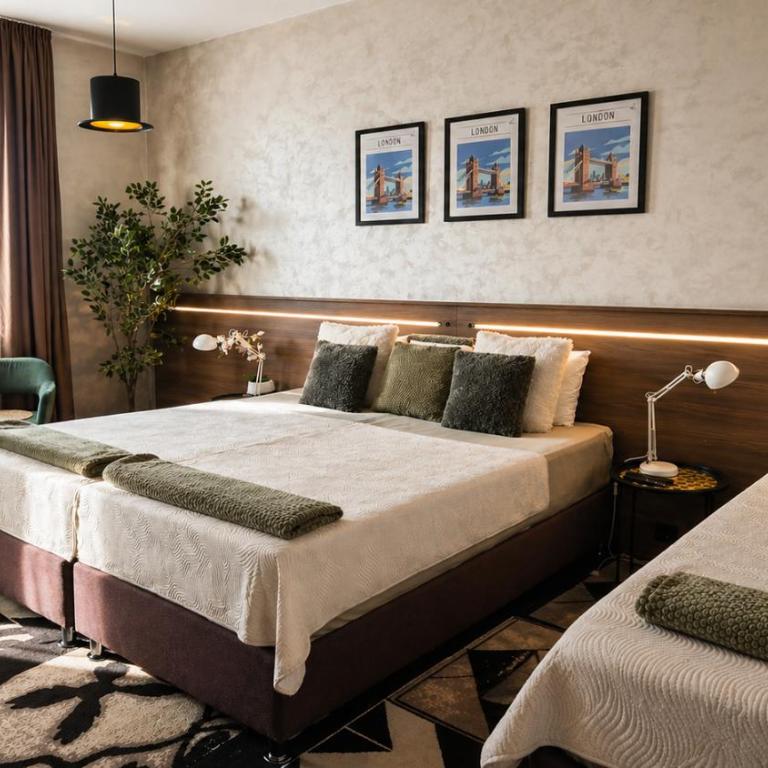 Victory - One-Bedroom Apartment - 3