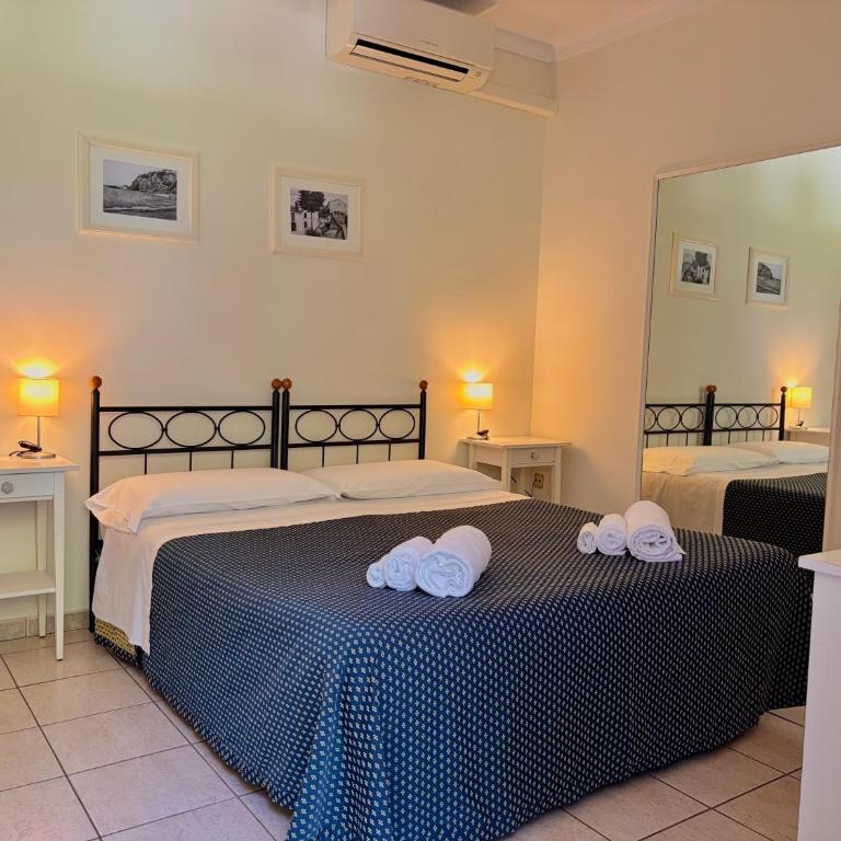 Hotel "Il Parco" B&B Sirolo - Camera Standard Matrimoniale/Doppia con Letti Singoli - 8