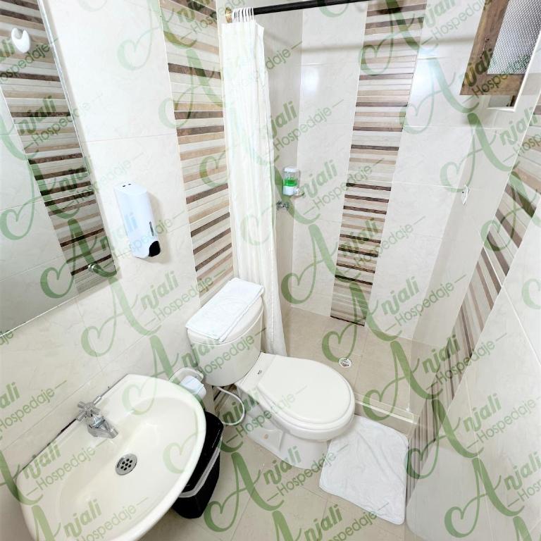anyalihost - Double Room with Private Bathroom - 2