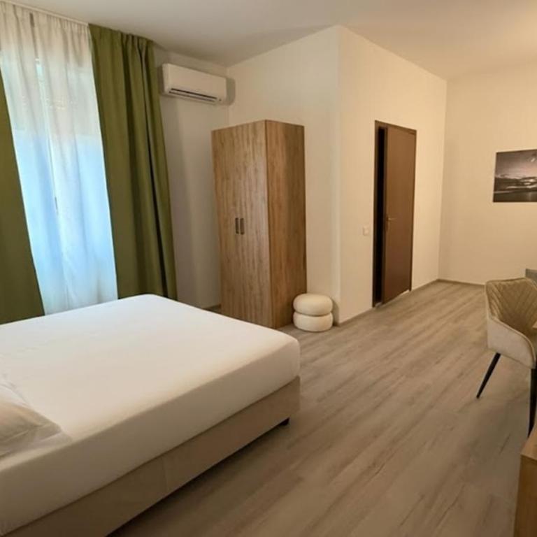 Hotel Bel Sito Peschiera - Camera Tripla con Accesso Disabili - 4