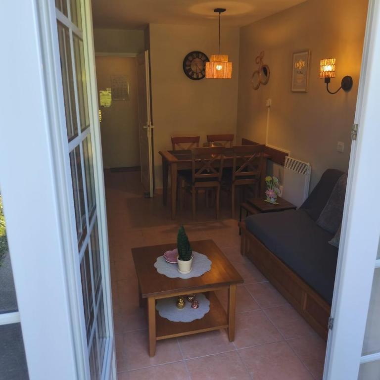 Le Cocon du lac, Duplex 5 pers, Piscine avec Jacuzzi, lac et pêche - Apartment with Garden View - 8