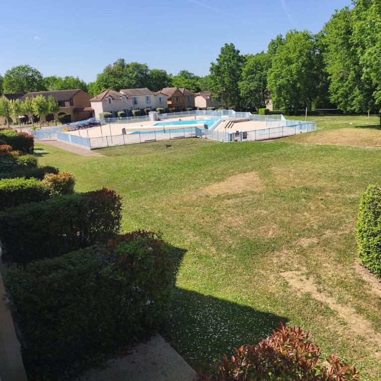Le Cocon du lac, Duplex 5 pers, Piscine avec Jacuzzi, lac et pêche - Apartment with Garden View - 28
