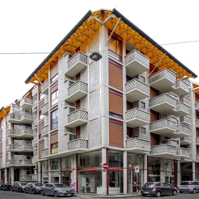 Ormea Pop - One-Bedroom Apartment - 18