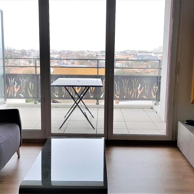 Appartement 2 chambres et parking - Appartamento Deluxe con 2 Camere da Letto e Balcone - 2
