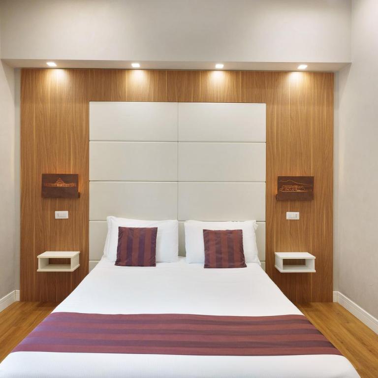Duomo Deluxe Apartments and Rooms - Camera Queen Standard - 4