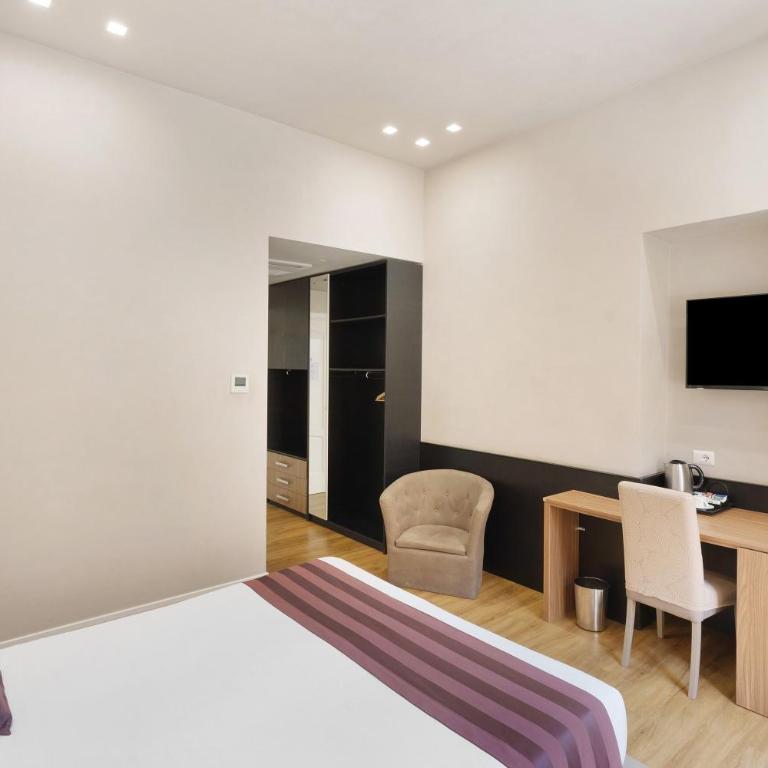 Duomo Deluxe Apartments and Rooms - Camera Queen Standard - 7