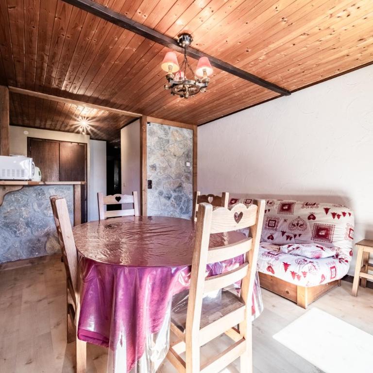 La Pointe des Mattes - Deluxe-Apartment mit 2 Schlafzimmern und Gartenblick - 14