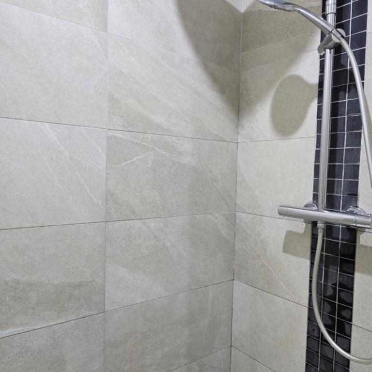 Lourdes Serenity, 8 couchages parking 8mm a pies du sanctuaire - Appartement 2 Chambres - 22