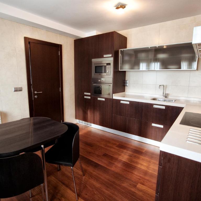 Apartamentos Rurales L'Arquera - One-Bedroom Apartment - 3