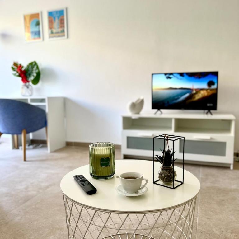 Proche de la mer résidence sécurisée avec piscine - Appartement 1 Chambre - 5