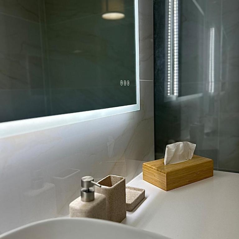 Proche de la mer résidence sécurisée avec piscine - Appartement 1 Chambre - 9