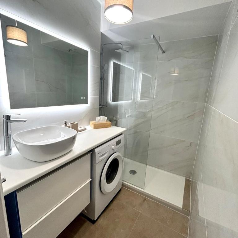 Proche de la mer résidence sécurisée avec piscine - Appartement 1 Chambre - 11
