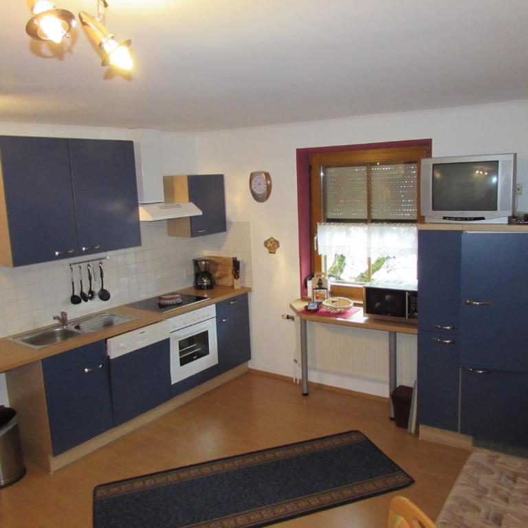 Hutmannhof-Ferienwohnungen - Apartment mit 2 Schlafzimmern - 4