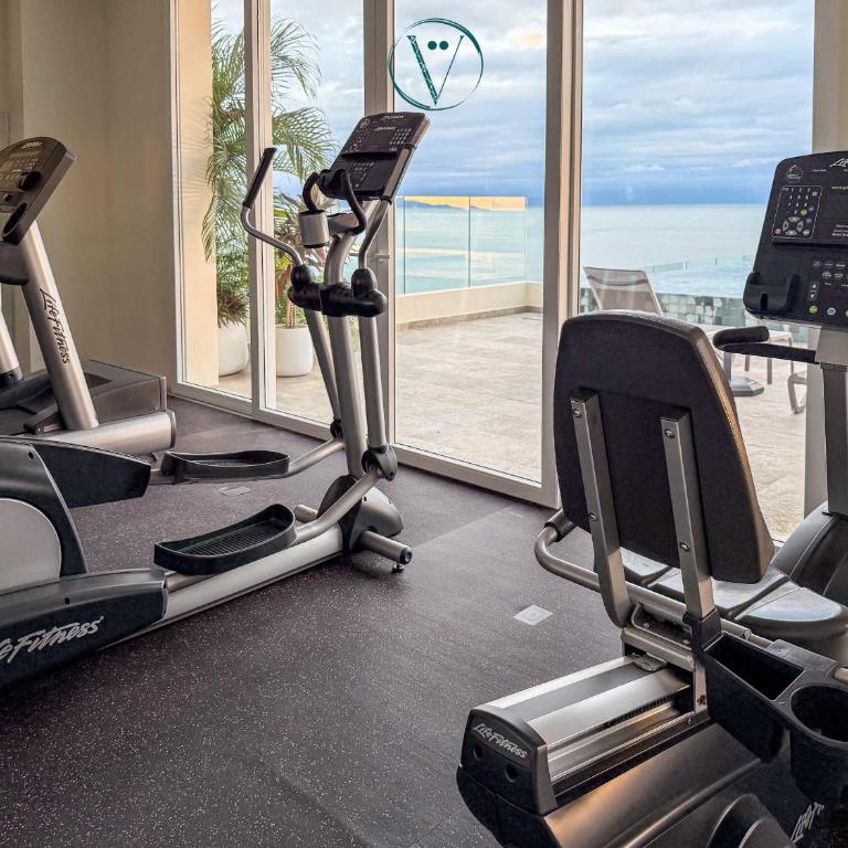 Hear the Waves Luxury Oceanfront Escape - Apartamento - 32