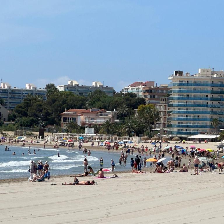 Parasol Holiday Sunny Beach Lovers 1 - Two-Bedroom Apartment - 19