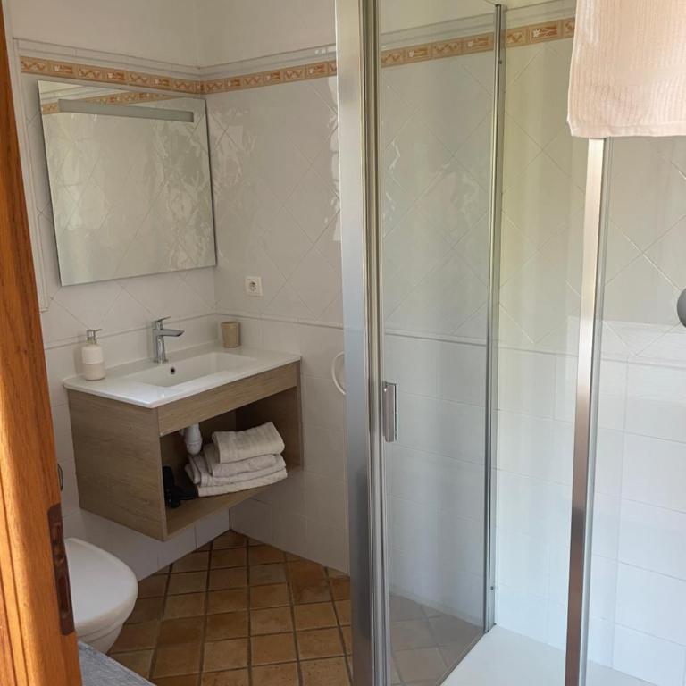 Chambre d'hôtes "La Bastide des Eucalyptus" - Chambre Double avec Terrasse - 7