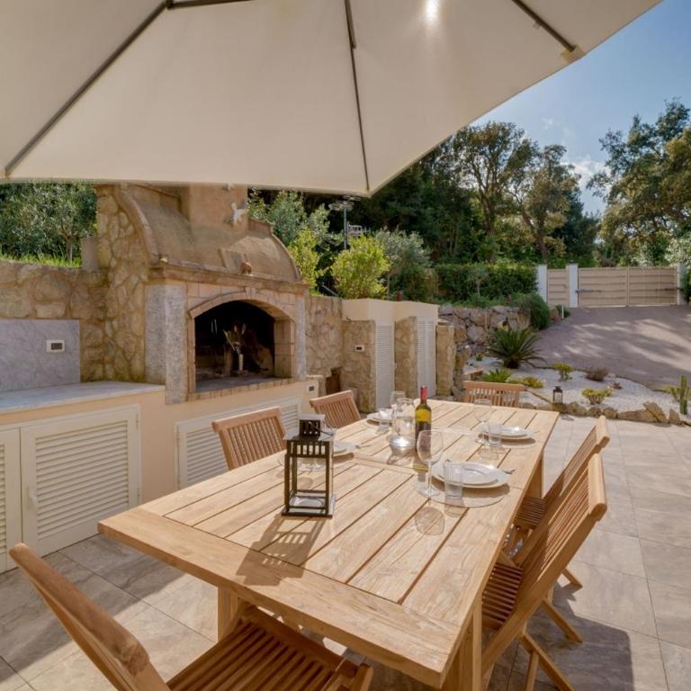 Luxury Liam Villa with Pool and Sea View - Goelba - Villa - 28