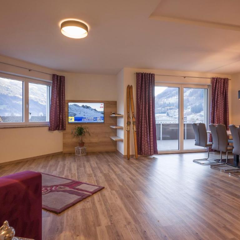 Aparthotel AlpTirol - Apartment mit 2 Schlafzimmern und Balkon (Zillertal Deluxe) - 8