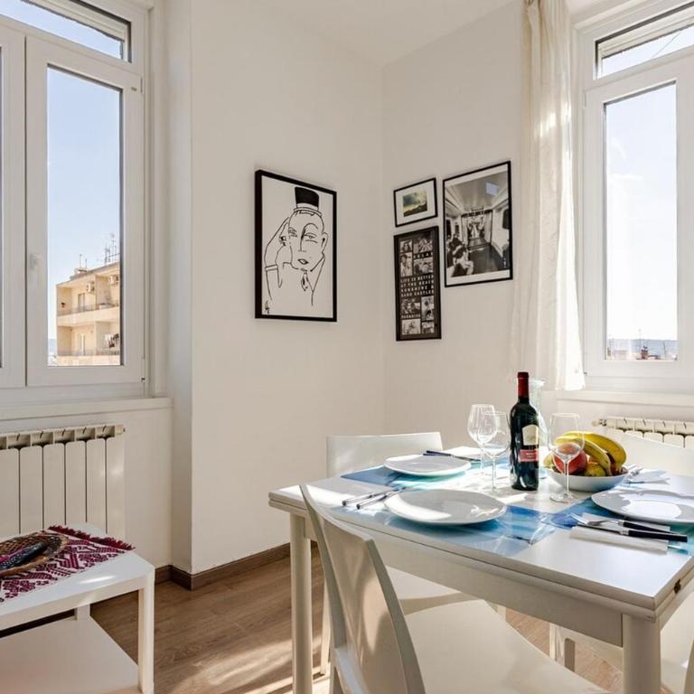 Comfort & Space with Parking near Center Trieste - Appartamento con 1 Camera da Letto - 10
