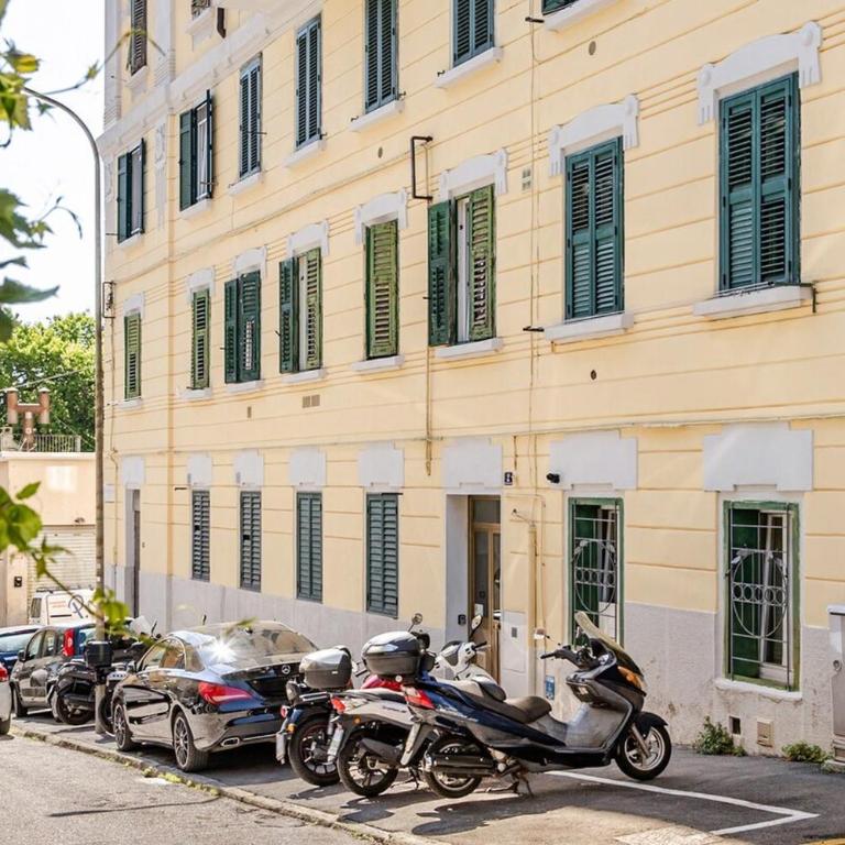 Comfort & Space with Parking near Center Trieste - Appartamento con 1 Camera da Letto - 24