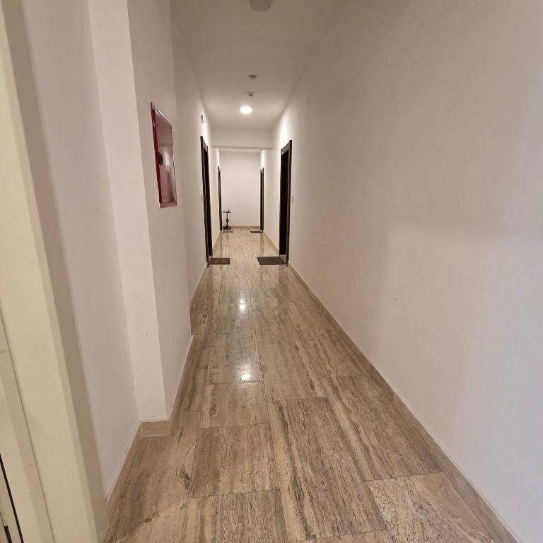 New & Modern City Center Apartment - One-Bedroom Apartment - 13