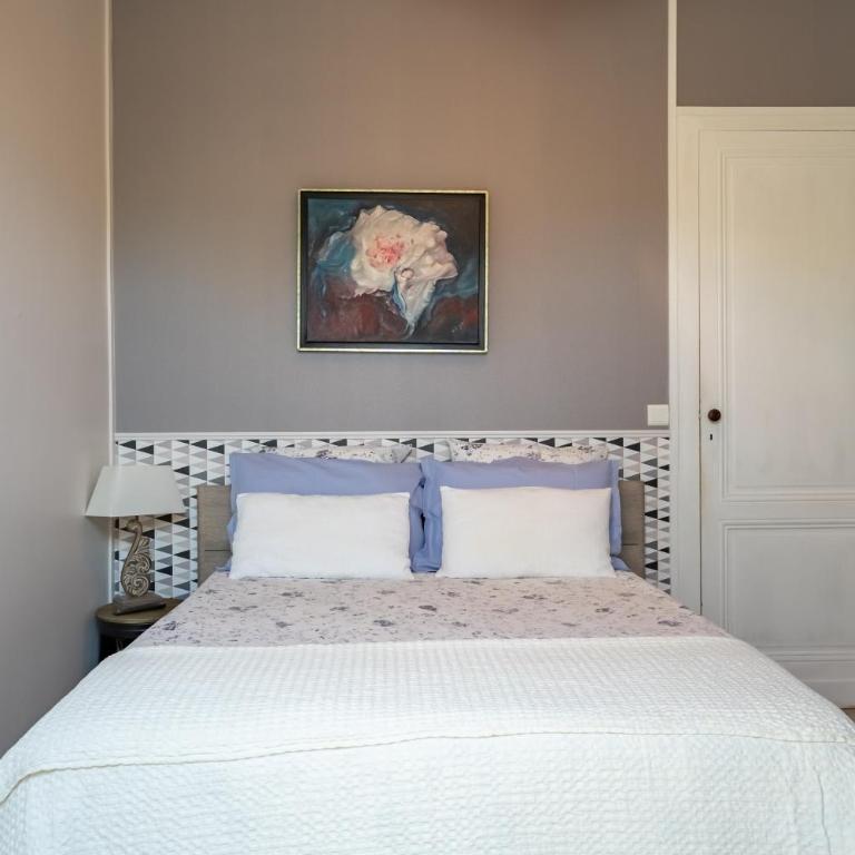 Villa Athena, T2 Ville D'hiver - Superior Apartment mit 1 Schlafzimmer und Balkon - 10