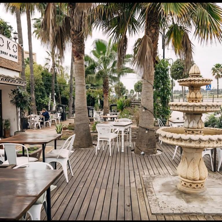 Estepona, Marbella, Malaga - Apartamento de 3 dormitorios - 2