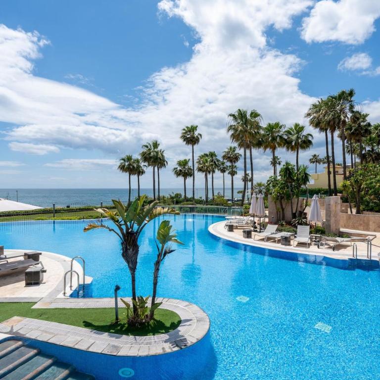 Estepona, Marbella, Malaga - Apartamento de 3 dormitorios - 15