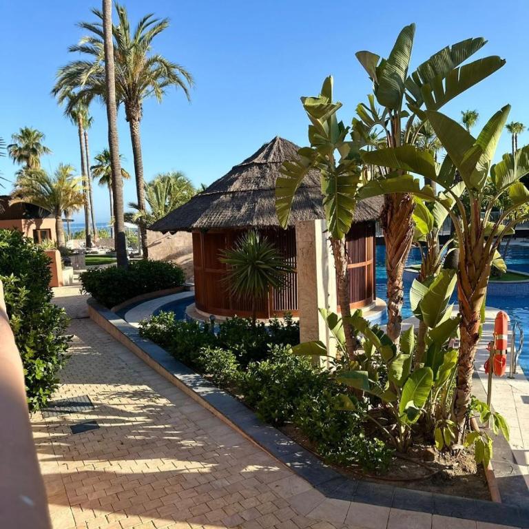 Estepona, Marbella, Malaga - Apartamento de 3 dormitorios - 42