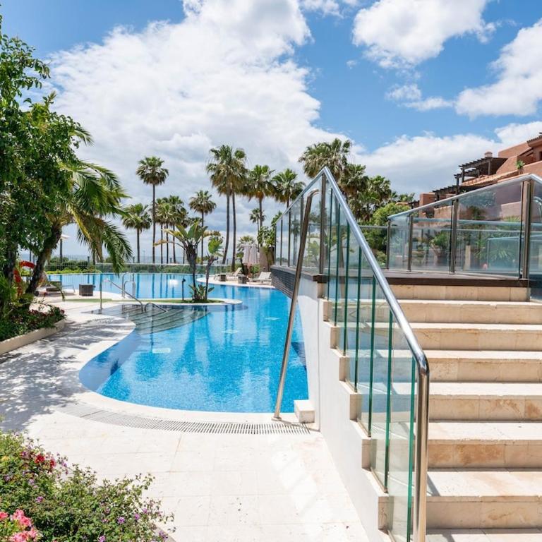 Estepona, Marbella, Malaga - Apartamento de 3 dormitorios - 54