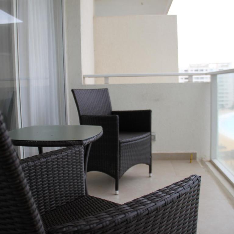 Laguna Del Mar II - Apartment - 18