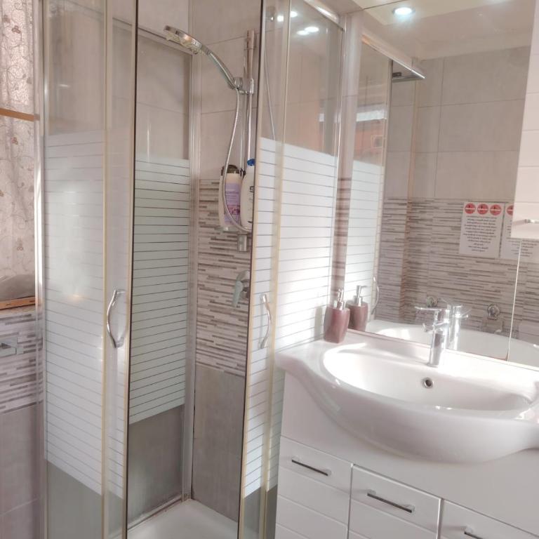 Centro Casa Catania - One-Bedroom Apartment - 11