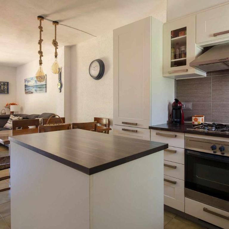 Casa Blanca 19 – Piscina, BBQ y Wifi (5 pax) - Casa de 2 dormitorios - 3