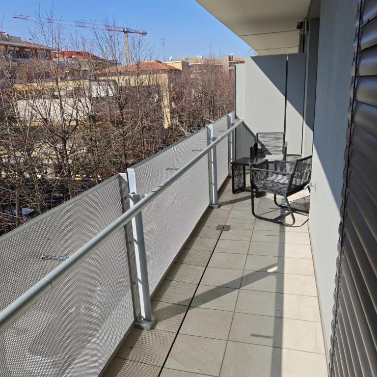 DeAmicis154 - One-Bedroom Apartment - 7