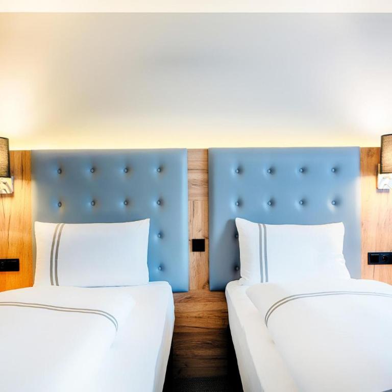 Premier Inn Lindau - Standard Doppel- oder Zweibettzimmer - 1