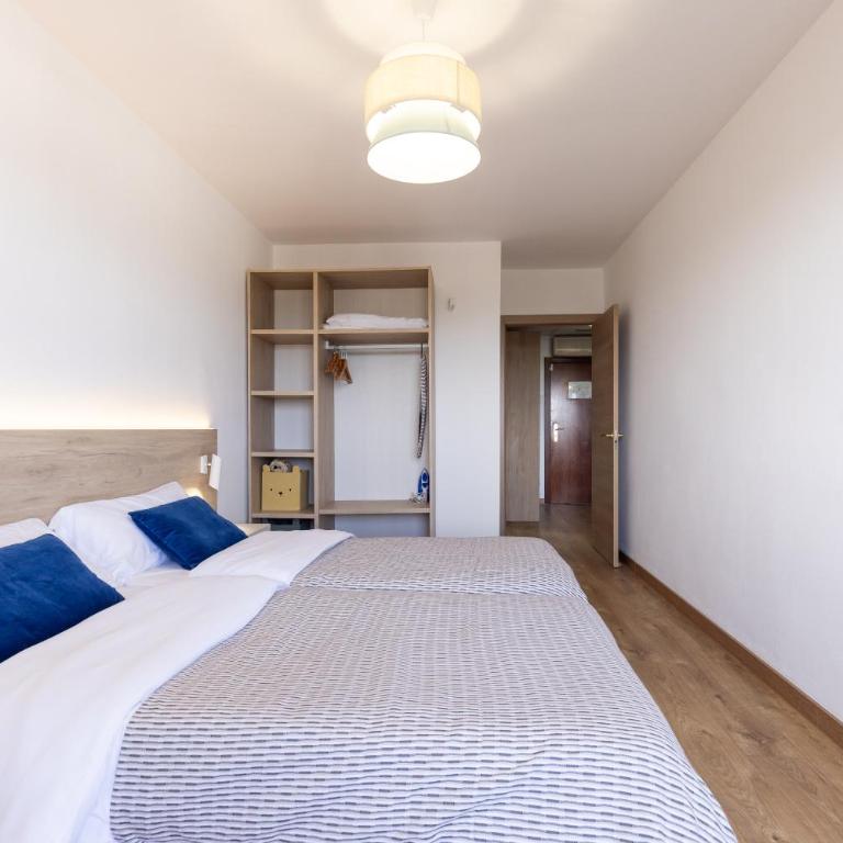 Sea View Apartment, spacious and renovated, 10 minutes to the beach, pool - Apartamento de 1 dormitorio con balcón y vistas al mar - 22