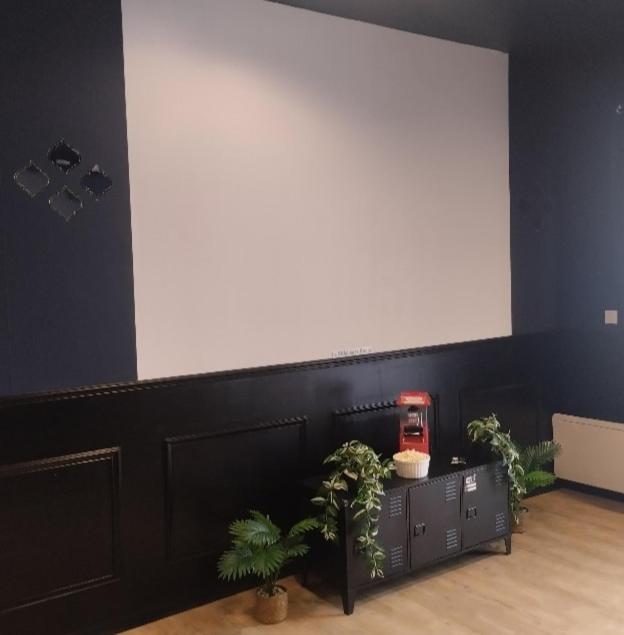 Cinema et balneotherapy - La SPAcieuse Room - Apartamento de 1 dormitorio - 21