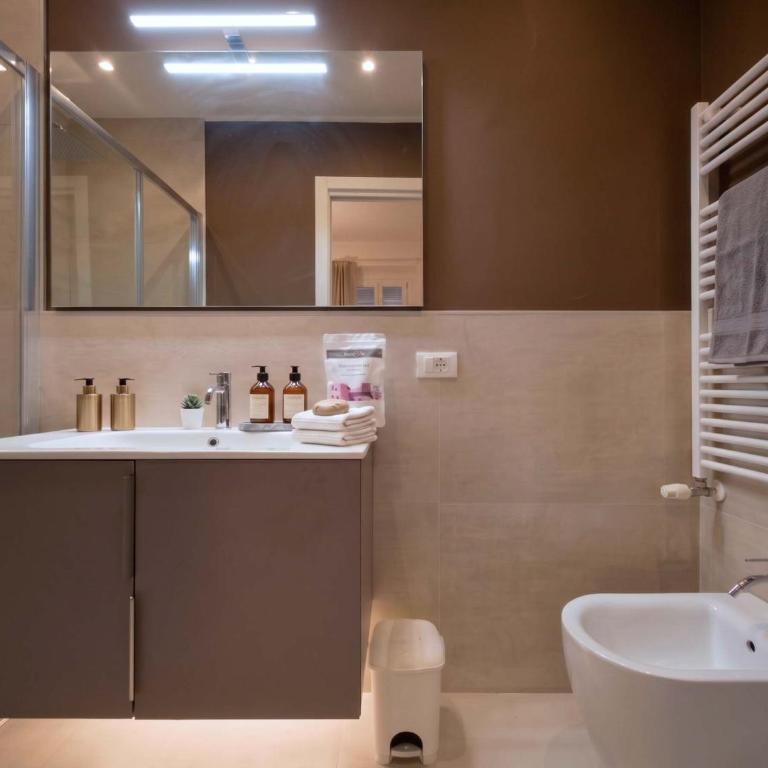 Homeby - Casa Accademia - Apartment - 24