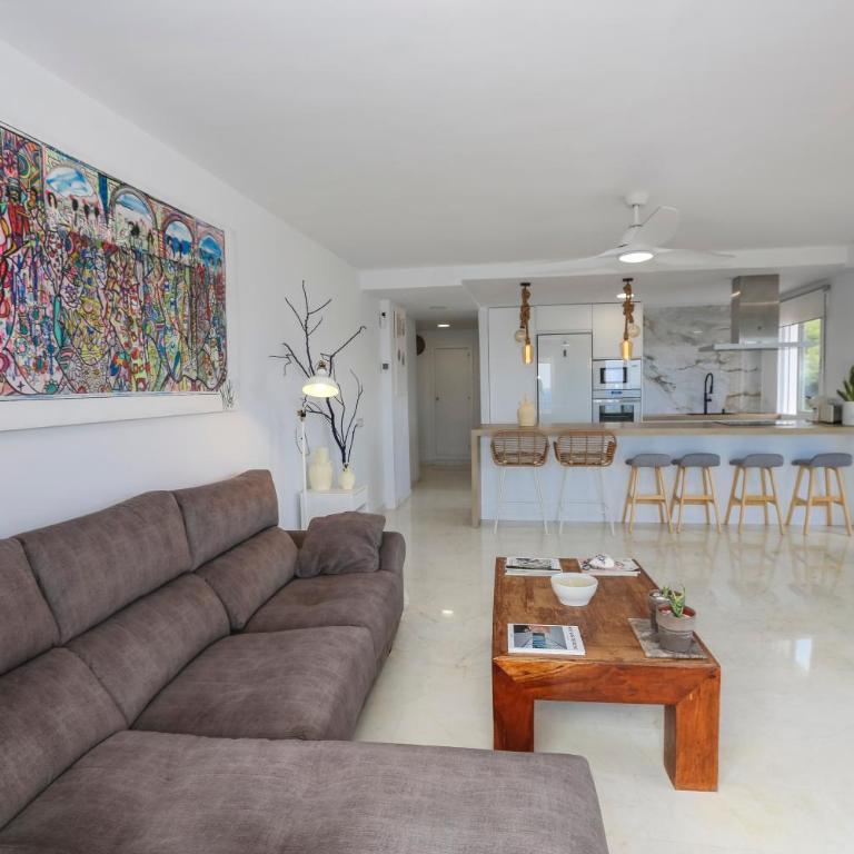 Vista Marina del Este - Two-Bedroom Apartment - 32