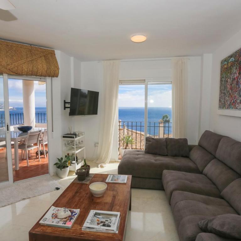 Vista Marina del Este - Two-Bedroom Apartment - 34