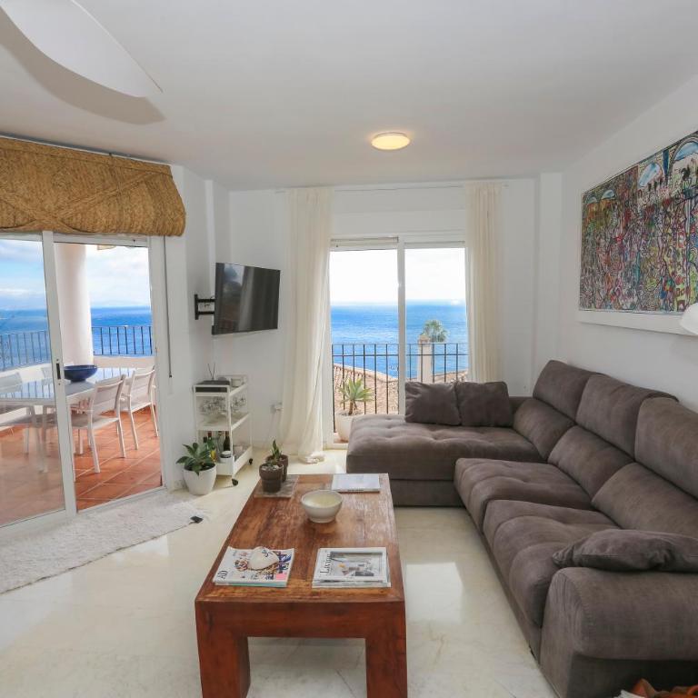 Vista Marina del Este - Two-Bedroom Apartment - 50