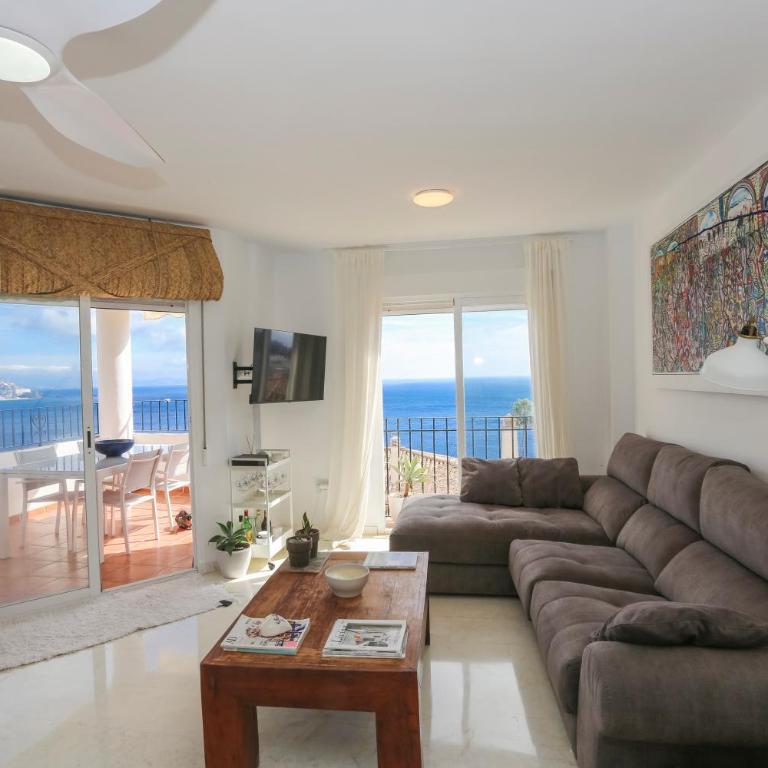 Vista Marina del Este - Two-Bedroom Apartment - 55