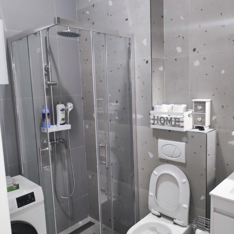 Pčelica Apartments - Apartman s 1 Spavaćom Sobom i Balkonom - 7
