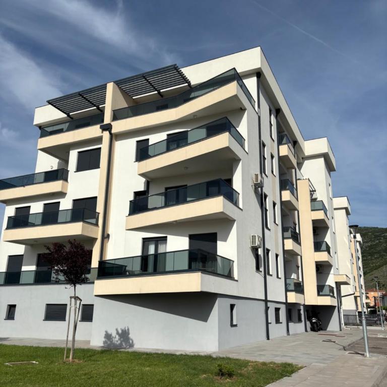 Pčelica Apartments - Apartman s 1 Spavaćom Sobom i Balkonom - 1