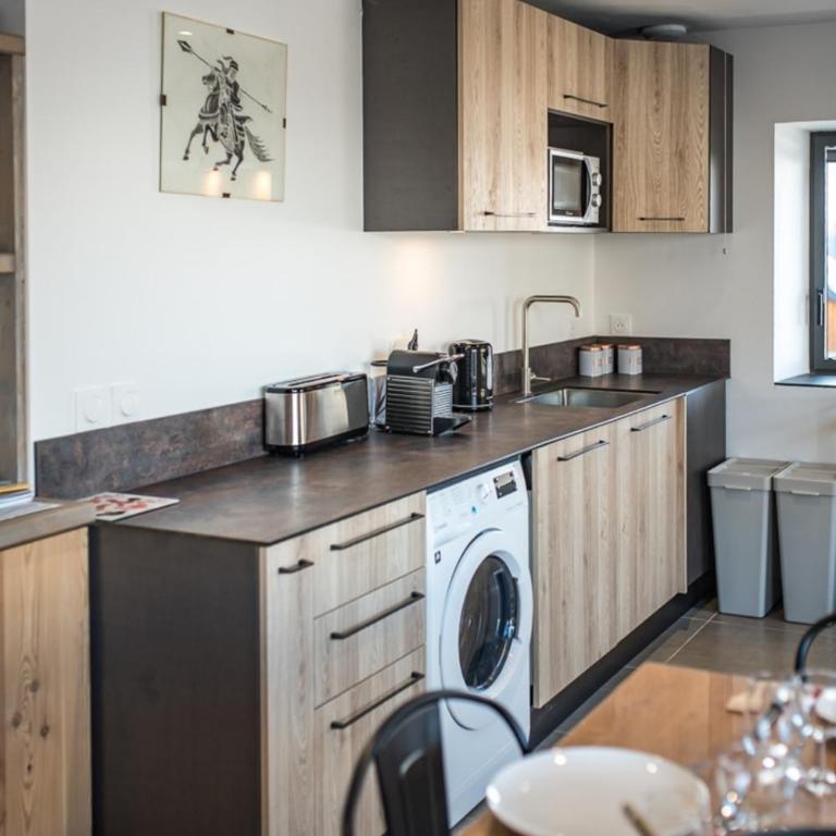 Apartment 2 BR Near Slopes View - Apartment - 13