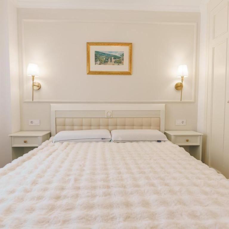 Premium Apartment in Albir Center Terrace Mountain View 2 Pools Parking - Two-Bedroom Apartment - 9
