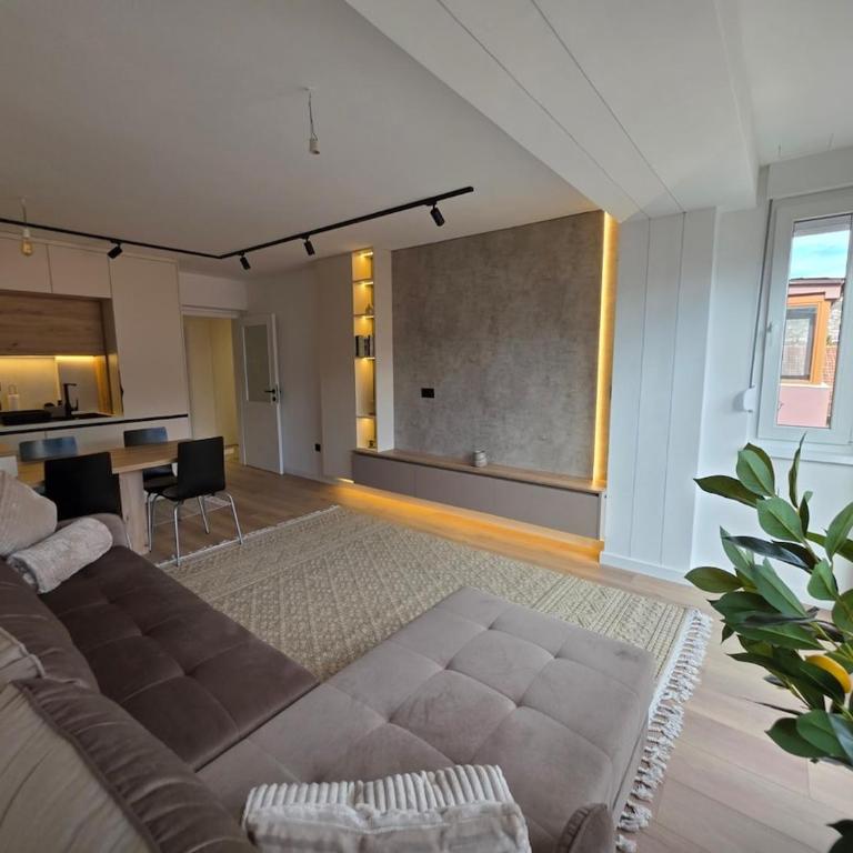 Sarajevo Glow Residence - Free Parking - Apartman sa 2 Spavaće Sobe - 1