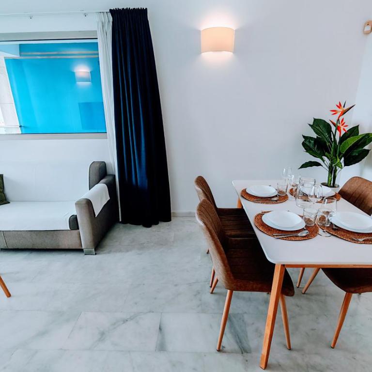 Skyline 31 Terraza privada con vistas al mar - Two-Bedroom Apartment - 19