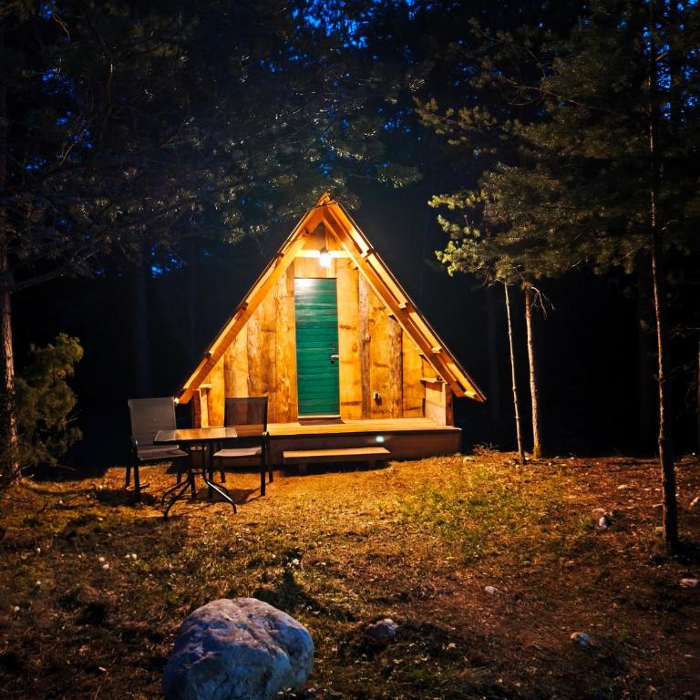 Vukov Konak - Wolf's lodge - Bungalov sa Pogledom na Vrt - 6