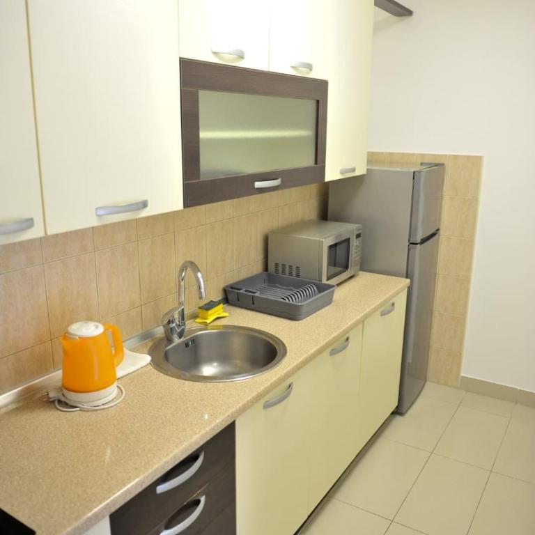 TORO Orca apartments - One-Bedroom Premium Apartment - 5
